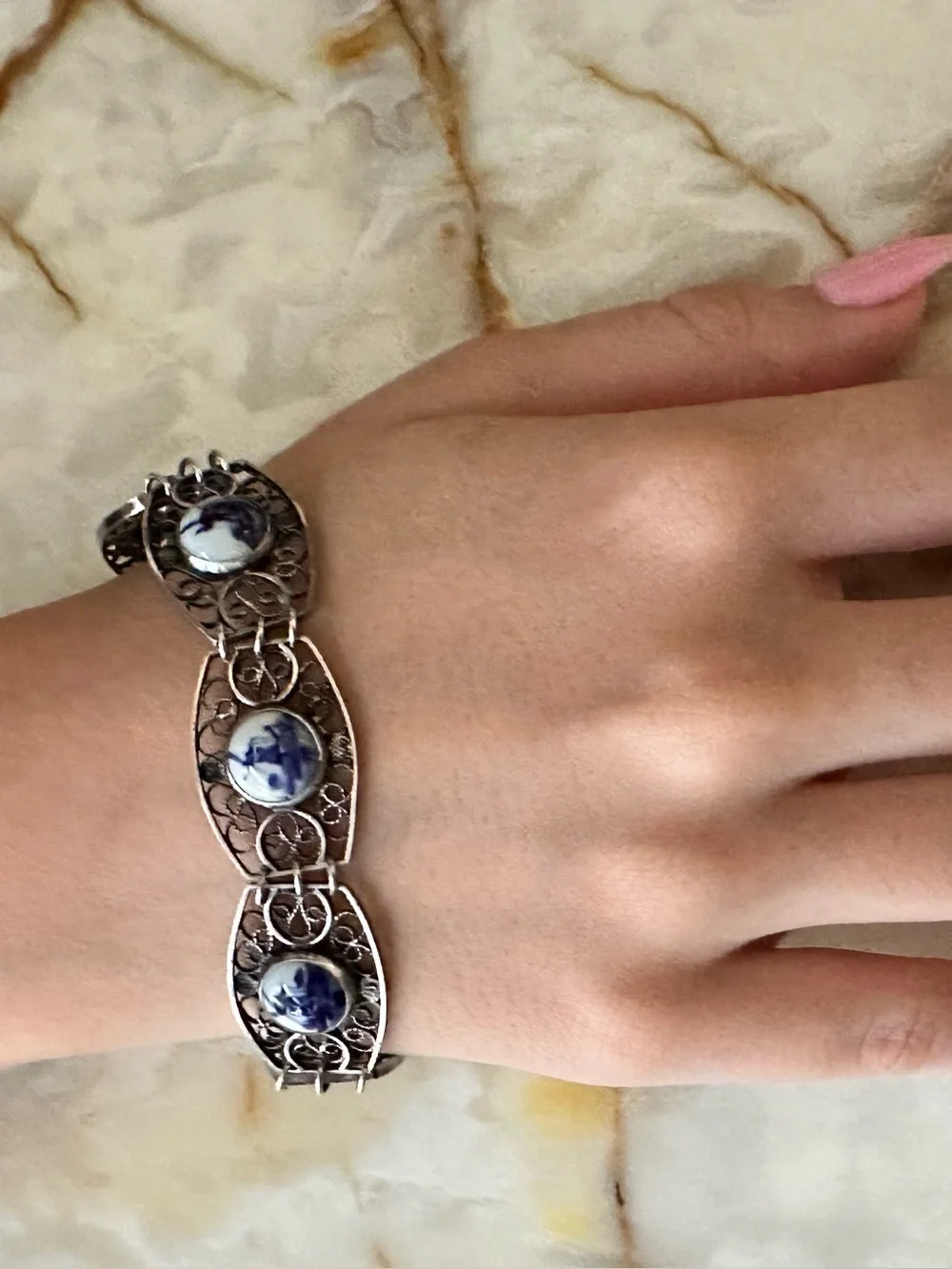 Vintage 925 Sterling Silver  Bracelet with Blue and White Porcelain Cabochons​​
